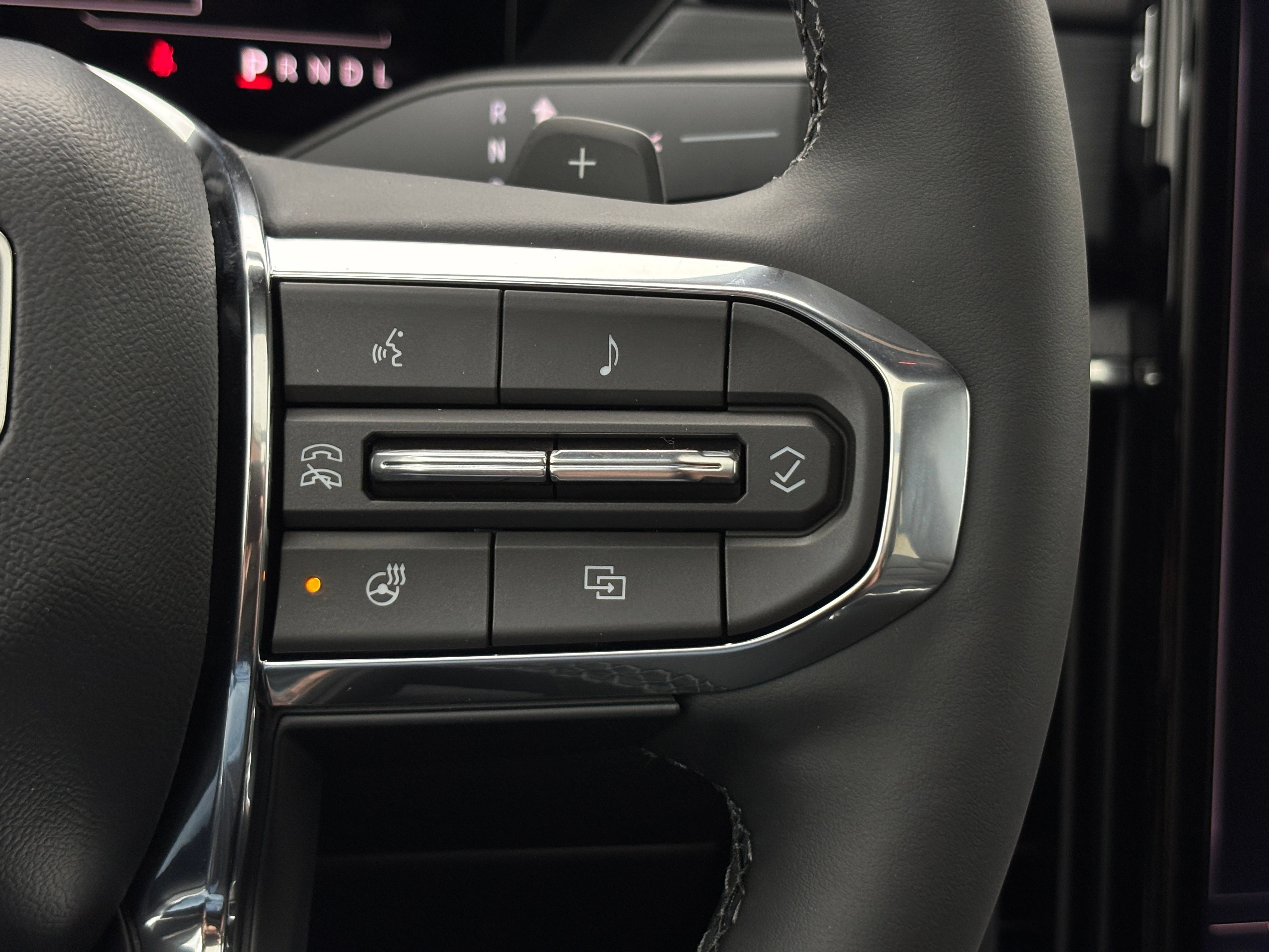 New 2026 GMC Acadia Elevation w/ Black Edition FWD image 25
