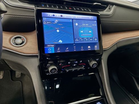 Used 2022 Jeep Grand Cherokee Summit image 26