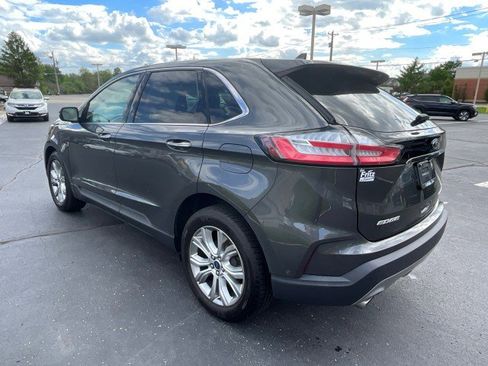 Used 2019 Ford Edge Titanium w/ Equipment Group 301A AWD/4WD image 5