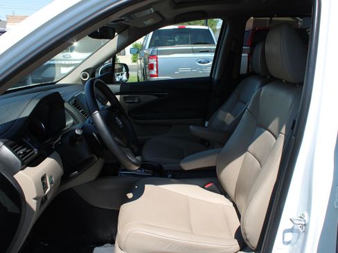 Used 2021 Honda Pilot Touring image 15