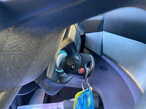 Used 2018 Ford Escape SE image 33