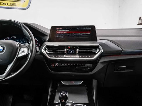 Used 2024 BMW X3 sDrive30i w/ Convenience Package RWD image 13