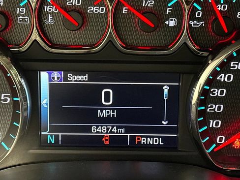 Used 2017 Chevrolet Silverado 1500 LT w/ All Star Edition AWD/4WD image 19