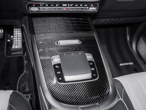 Used 2025 Mercedes-Benz G 63 AMG 4MATIC image 43