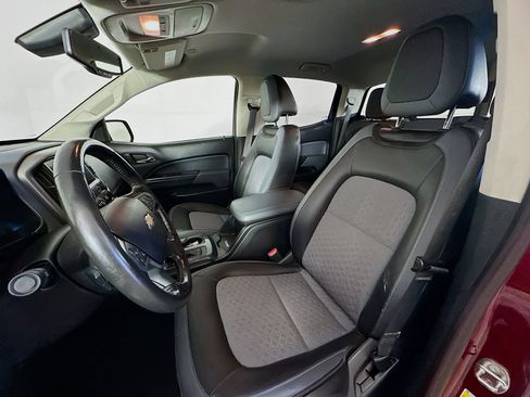 Used 2019 Chevrolet Colorado Z71 AWD/4WD image 13