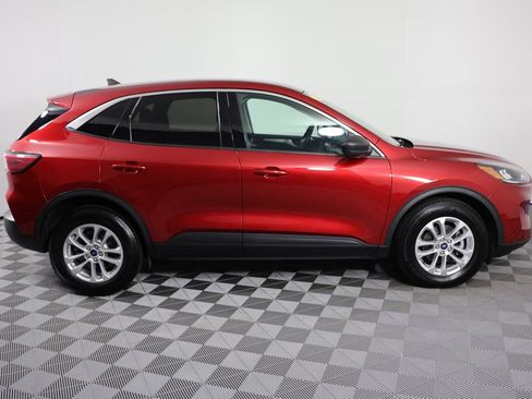 Used 2022 Ford Escape SE w/ Convenience Package AWD/4WD image 9