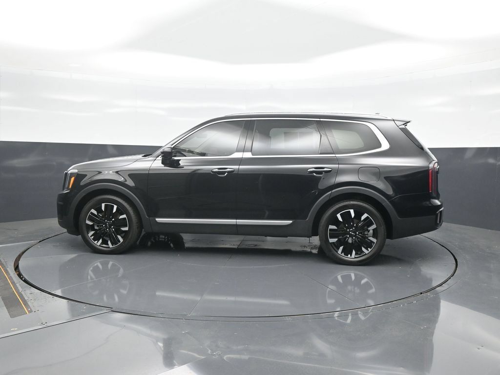 Used 2025 Kia Telluride SX w/ SX Captain's Chair Package AWD/4WD image 4