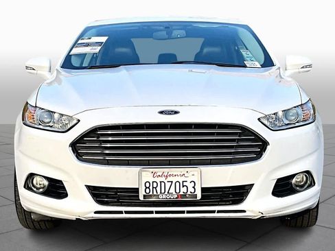 Used 2014 Ford Fusion Titanium image 3