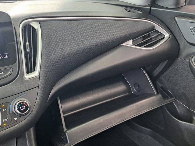 Used 2024 Chevrolet Malibu LT FWD image 19