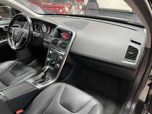 Used 2015 Volvo XC60 T5 Platinum AWD/4WD image 10
