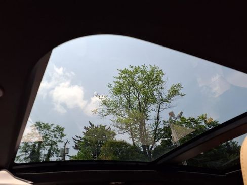 Certified 2022 Lincoln Corsair Reserve w/ Equipment Group 201A image 16