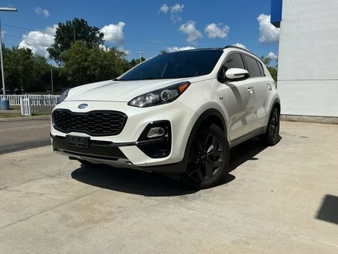 Used 2020 Kia Sportage S w/ S Sunroof Package AWD/4WD image 6