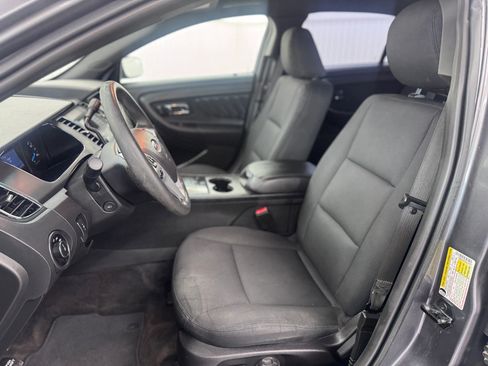 Used 2018 Ford Taurus Police Interceptor image 9