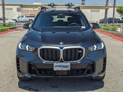Used 2024 BMW X5 M60i w/ Climate Comfort Package image 3