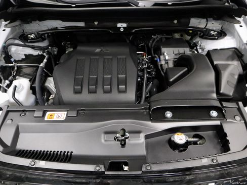 New 2026 Mitsubishi Eclipse Cross SEL image 28