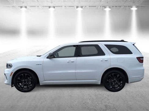 Used 2025 Dodge Durango R/T w/ Blacktop Package AWD/4WD image 5