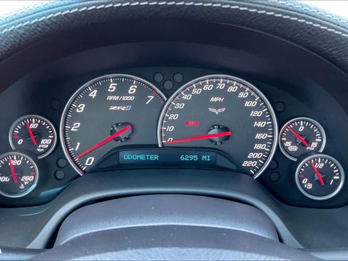 Used 2009 Chevrolet Corvette ZR1 w/ Preferred Equipment Group RWD image 22