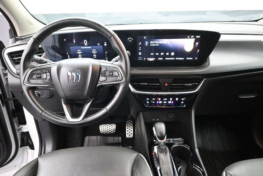 Used 2024 Buick Encore GX Avenir w/ Avenir Technology Package AWD/4WD image 11