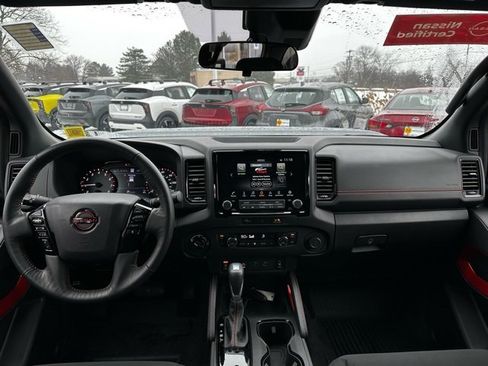 Used 2023 Nissan Frontier PRO-4X w/ Pro Convenience Package image 13