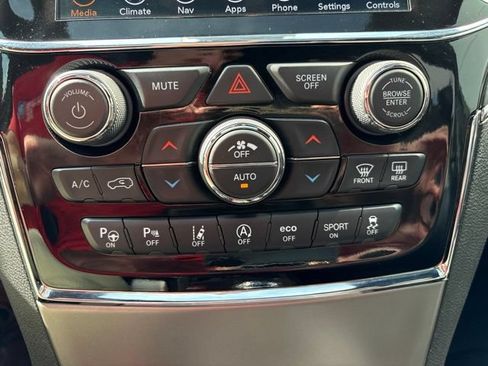 Used 2021 Jeep Grand Cherokee Limited w/ Quick Order Package 28K 80th AWD/4WD image 23