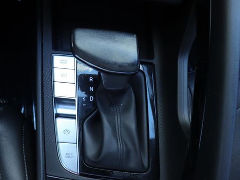 Used 2023 Hyundai Elantra Limited w/ Cargo Package image 33