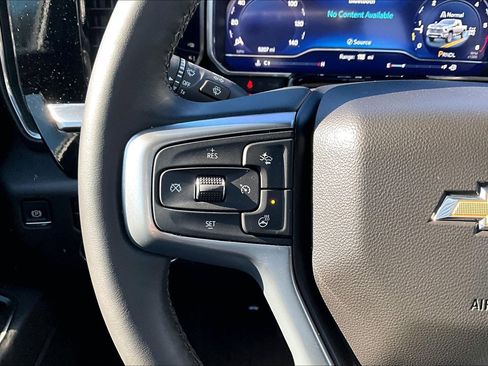 Used 2025 Chevrolet Silverado 2500 LT w/ Convenience Package image 12