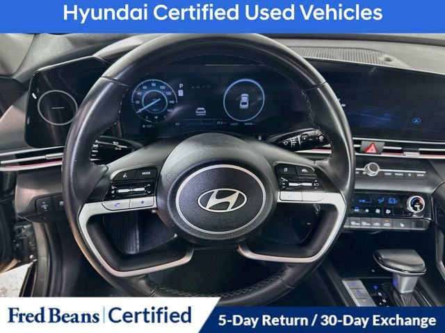 Certified 2024 Hyundai Elantra Limited FWD image 15