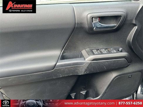 Used 2021 Toyota Tacoma TRD Sport w/ TRD Premium Sport Package image 18