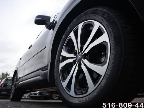 Used 2021 Subaru Forester Limited image 8