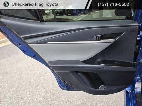 Used 2025 Toyota Camry LE w/ Convenience Package FWD image 39