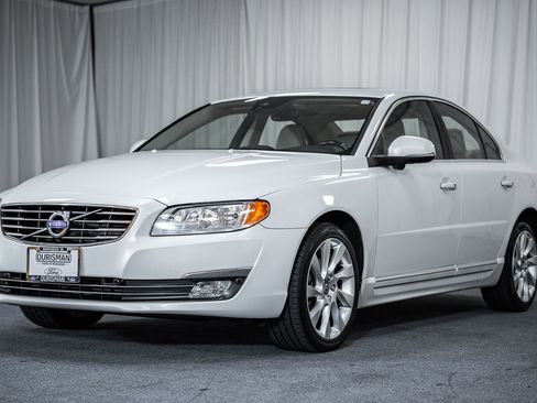 Used 2015 Volvo S80 T6 image 3