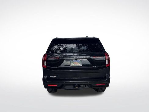 Used 2025 Ford Expedition Platinum w/ Stealth Appearance Package AWD/4WD image 5