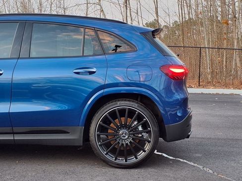 Certified 2025 Mercedes-Benz GLA 35 AMG 4MATIC image 4