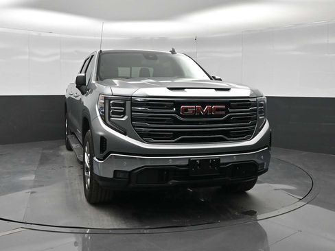 New 2026 GMC Sierra 1500 SLT w/ SLT Premium Plus Package AWD/4WD image 2