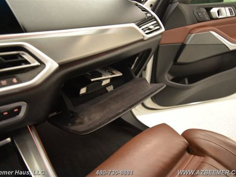 Used 2019 BMW X5 xDrive40i w/ M Sport Package image 37