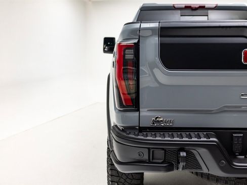 Used 2025 GMC Sierra 2500 AT4X w/ AT4X AEV Edition image 26