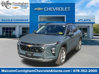 New 2025 Chevrolet Trax LT w/ Driver Confidence Package