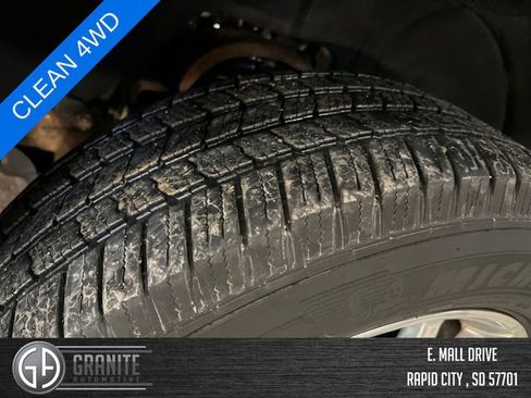 Used 2018 Chevrolet Silverado 1500 High Country image 29