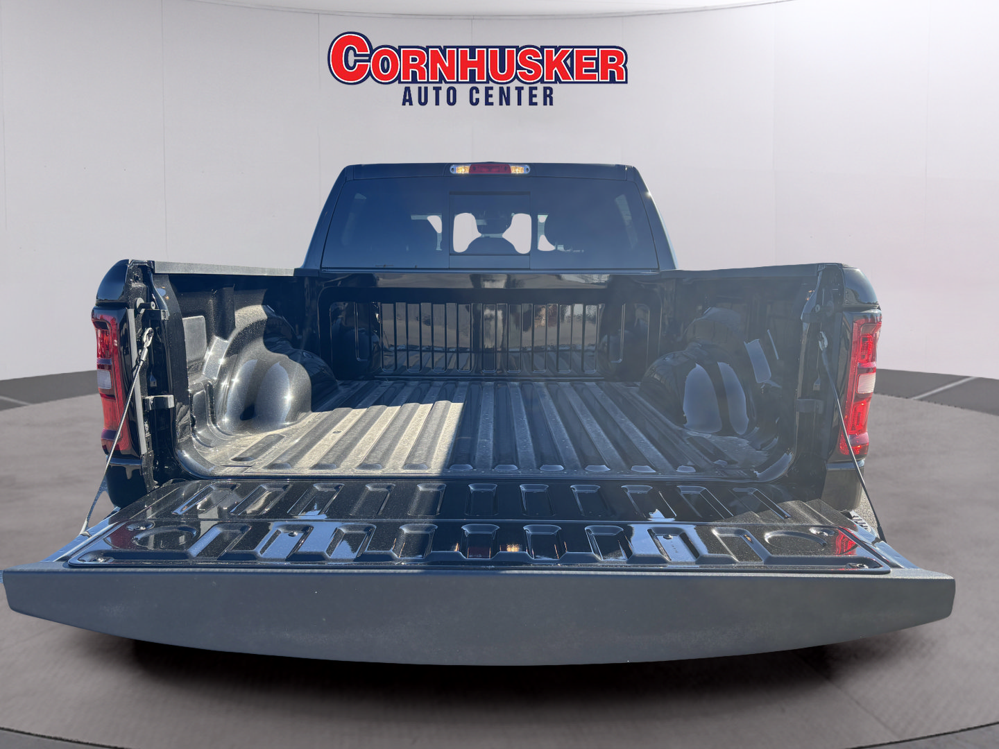 Used 2025 RAM 1500 Big Horn AWD/4WD image 9
