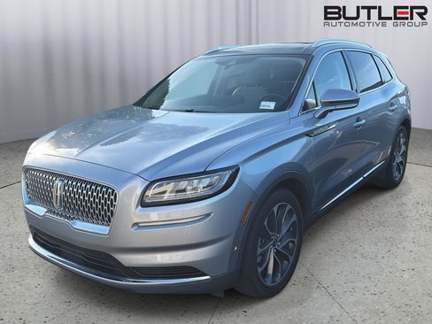 Used 2021 Lincoln Nautilus Reserve w/ Equipment Group 201A FWD image 2