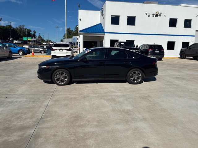 Used 2024 Honda Accord EX image 19