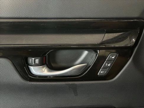 Used 2023 Honda CR-V EX-L image 16