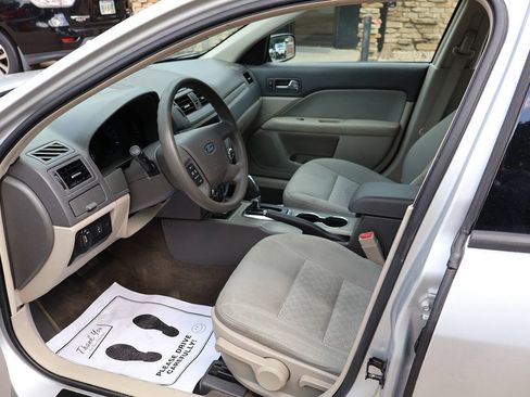 Used 2012 Ford Fusion S FWD image 13