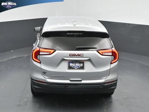 Used 2022 GMC Terrain SLE FWD image 14