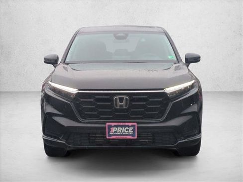 Used 2023 Honda CR-V LX image 2