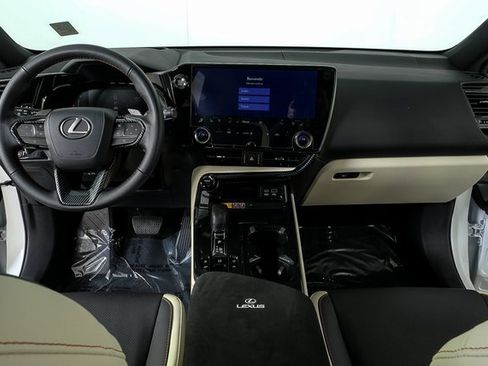 Used 2024 Lexus NX 350 AWD image 18