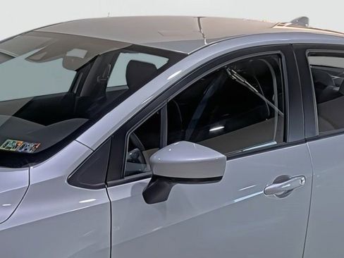 Used 2025 Nissan Versa SV w/ Trunk Package image 8