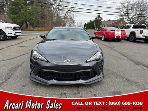 Used 2019 Toyota 86 image 8