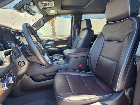 Used 2024 GMC Sierra 1500 Denali w/ Denali Reserve Package image 11