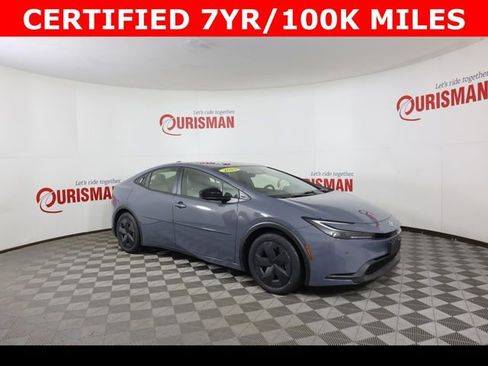 Used 2023 Toyota Prius Limited image 9